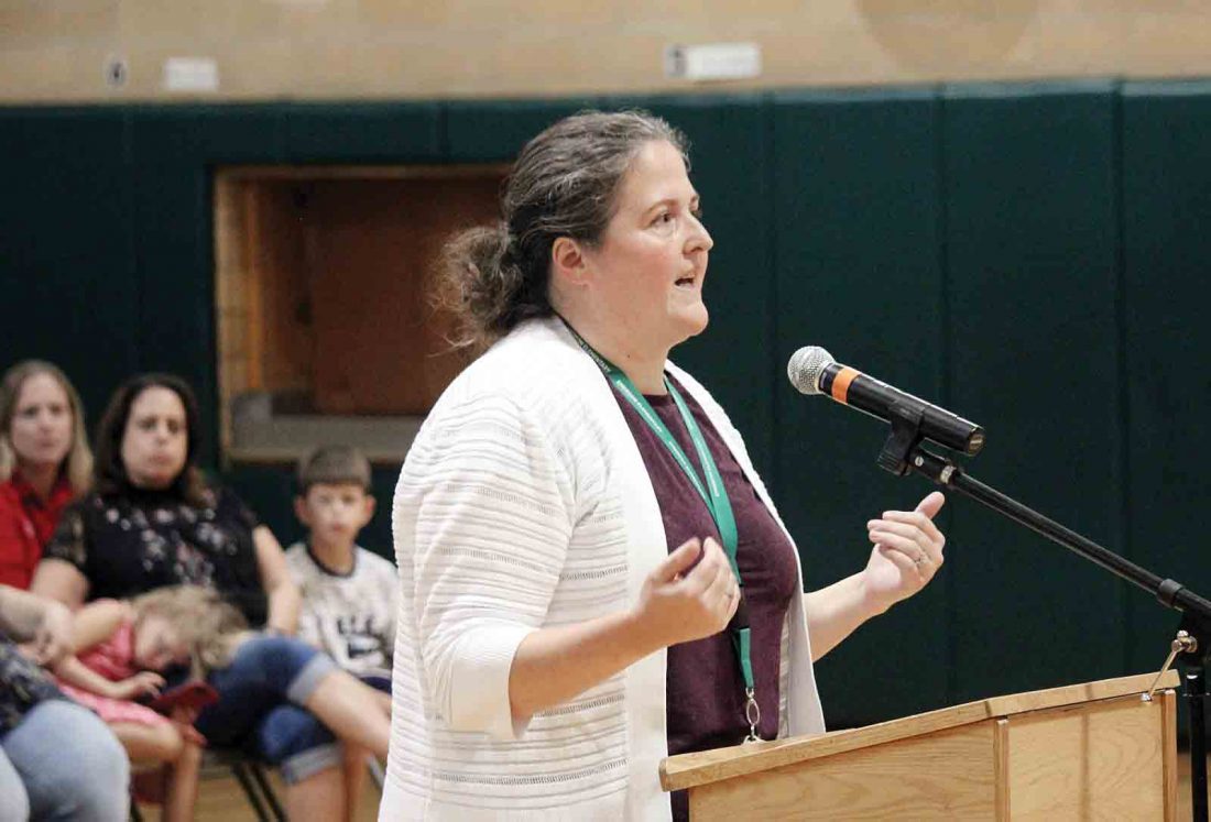 Worthington Elementary School parents speak against closure News